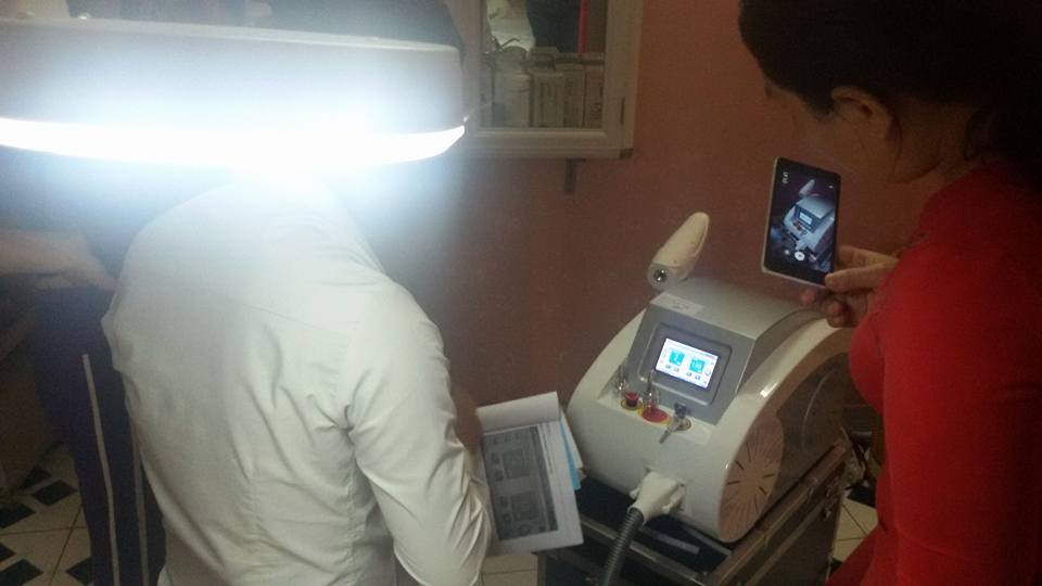 chuyen giao may bio laser mini m9 cho khach hang chuyen giao may bio laser mini m9 cho khach hang